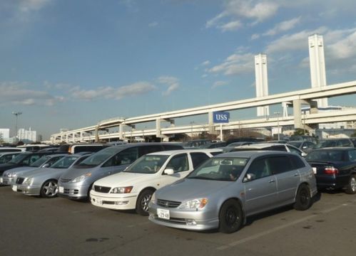 为啥二手车市场几乎都是没开多久的新车 听老板一说,终于懂了